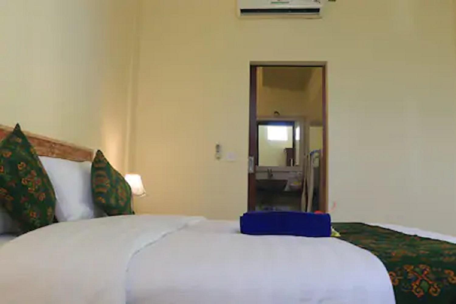 Jaya Villa Amed Zimmer foto